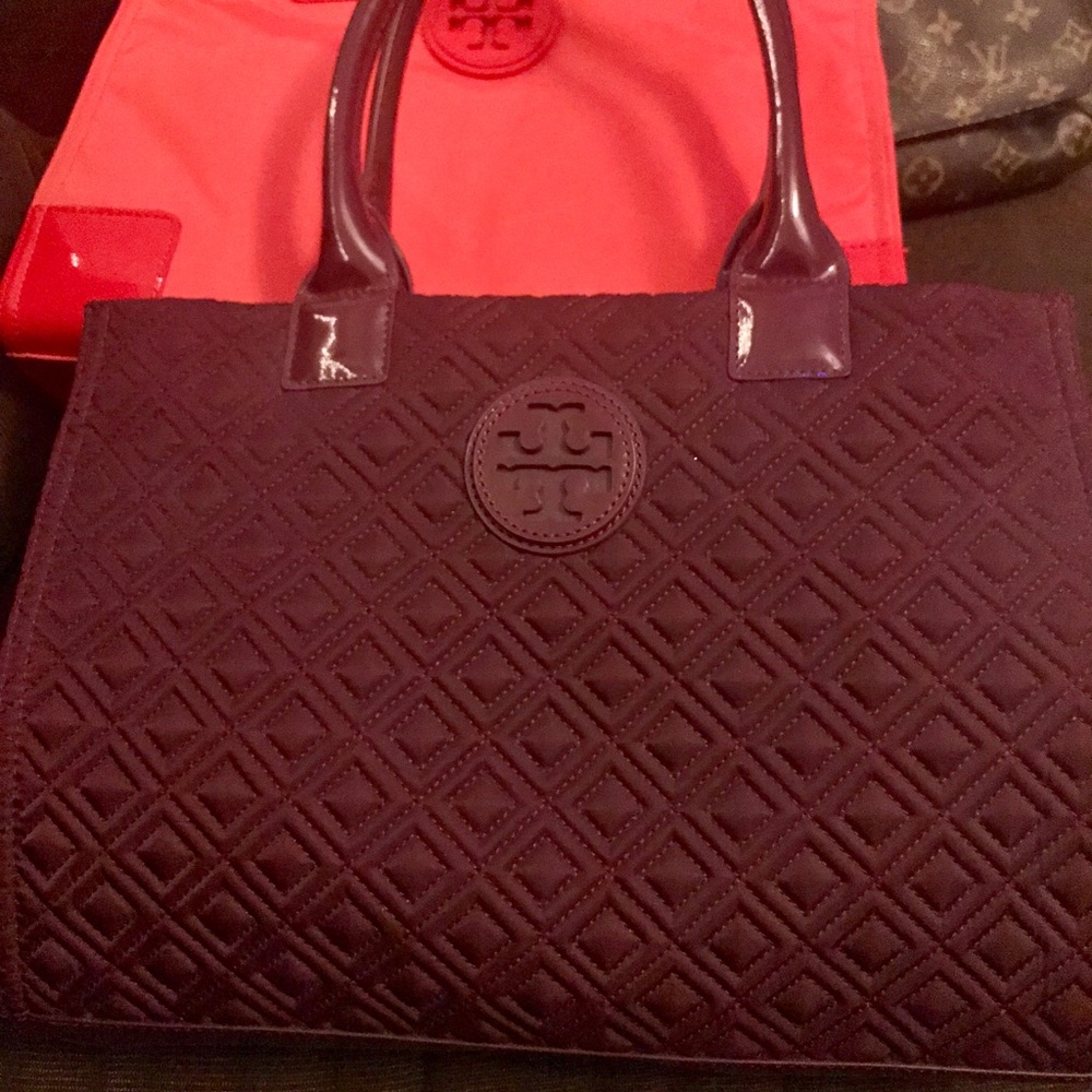 Authentic Tory Burch Quilted Tote Purple Like New